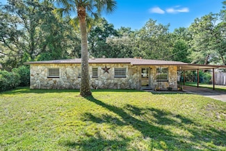 814 Tuxedo Dr, Fort Walton Beach, FL 32547
