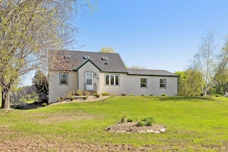 7146 Military Rd, Woodbury, MN 55129