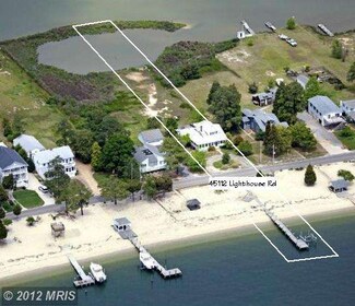 45112 Lighthouse Rd, Piney Point, MD 20674