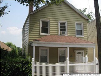 767 van Duzer St, Staten Island, NY 10304