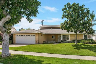 125 N Laurie Ann Ln, Anaheim, CA 92807