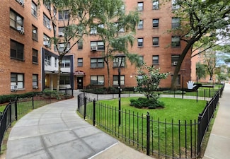 99-52 66th Rd Unit 1F, Rego Park, NY 11374