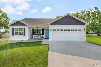 114 N Country Ln, Desloge, MO 63601