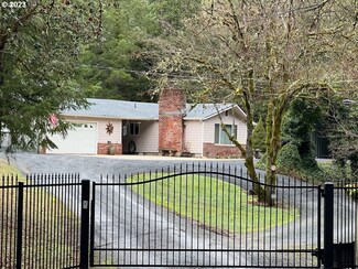 897 Council Creek Rd, Riddle, OR 97469