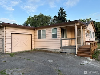 12916 64th Ave S, Seattle, WA 98178