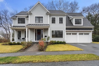 39 Donna Rd, Needham Heights, MA 02494