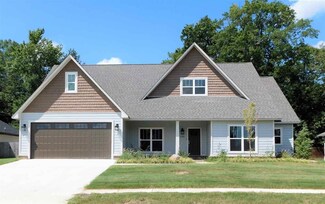 230 Promenade Cir, Russellville, AR 72801