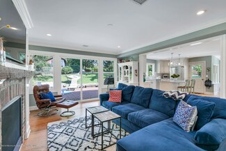 199 Monmouth Ave, Atlantic Highlands, NJ 07716