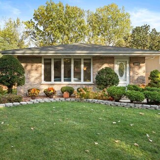11621 S Laporte Ave, Alsip, IL 60803