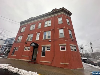 153 Pierson St, Orange, NJ 07050
