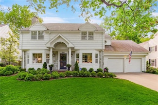 6532 Sagamore Rd, Mission Hills, KS 66208