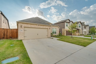 316 Rangars Ridge Place, Fort Worth, TX 76120