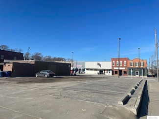 202 Main St, Louisville, NE 68037