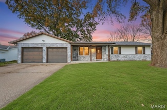 503 Mary Dr, Waterloo, IL 62298