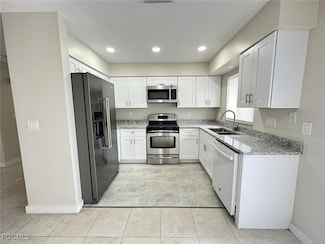 741 NE 7th Place, Cape Coral, FL 33909