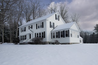 13 Winhall Station Rd, Londonderry, VT 05155