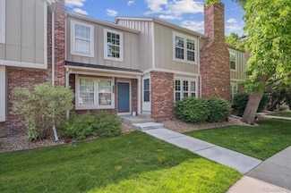 9679 W Chatfield Ave Unit C, Littleton, CO 80128
