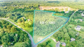 1449 Lakeview Rd, Grayson, GA 30017