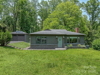 90 W Skyland Cir Unit 1, Asheville, NC 28804