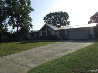 104 Seminole Dr, Enterprise, AL 36330