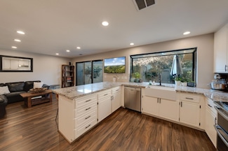 11329 Gold Country Blvd, Gold River, CA 95670