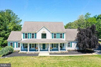 35250 Prestwick Ct, Round Hill, VA 20141