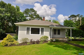 806 4th Ave SW, Cullman, AL 35055