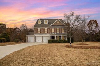 3013 King Richards Ct, Matthews, NC 28104