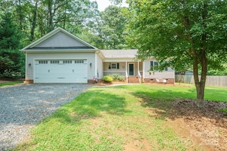 121 Jefferson Dr, Locust, NC 28097
