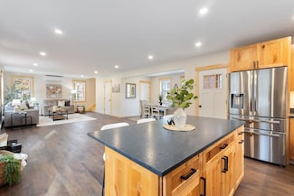 101 Goodrich Rd, Hebron, ME 04238