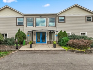 3706 50th St, New Brighton, PA 15066