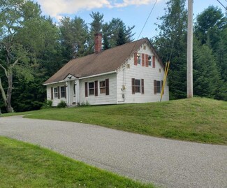 1426 Federal Rd, Livermore, ME 04253