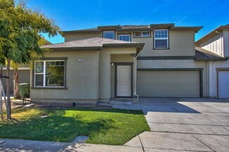 1289 Spark St, Greenfield, CA 93927