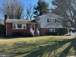 7105 Sea Cliff Rd, McLean, VA 22101