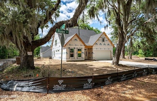 1 Alumni Rd, Beaufort, SC 29907
