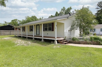3001 Elliott Ln, Lake Charles, LA 70615