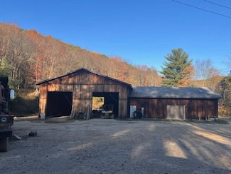 4965 Juneau Rd, Punxsutawney, PA 15767