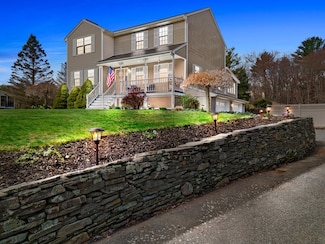 1520 Smith St, Dighton, MA 02715