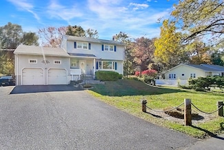 54 Mapledale Ave, Succasunna, NJ 07876