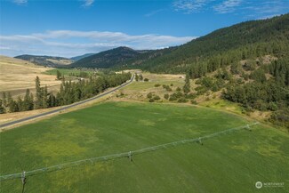 3703 Cedonia-Addy Rd, Hunters, WA 99137