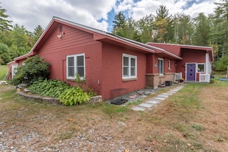 9 Wheeler Ln, Swanzey, NH 03446