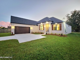 620 Old Savannah Dr, Long Beach, MS 39560