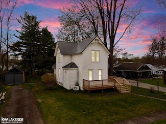 236 S East St, Vassar, MI 48768
