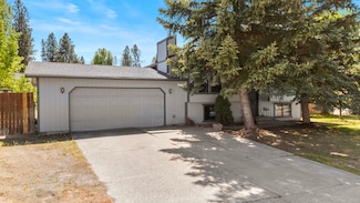 3326 E Pineglen Ave, Mead, WA 99021
