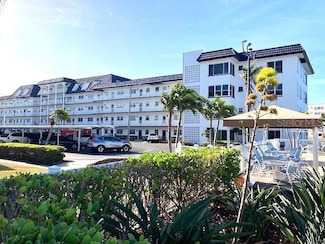 5960 30th Ave S Unit 414, Gulfport, FL 33707