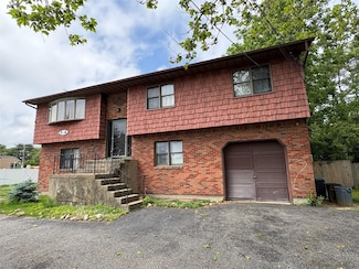 1A New Hwy, ComMacK, NY 11725