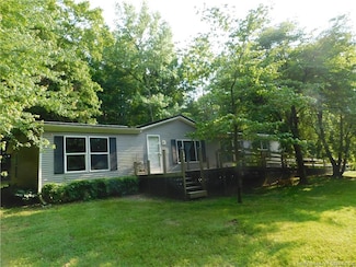 8813 W 750 N, Commiskey, IN 47227