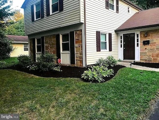 16115 Pointer Ridge Dr, Bowie, MD 20716