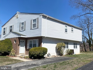 1023 Meeth St, Darby, PA 19023
