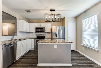 2405 Emerald Ln, McKinney, TX 75071
